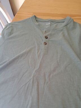 Sonoma Men’s Sage Green Short-Sleeve Henley